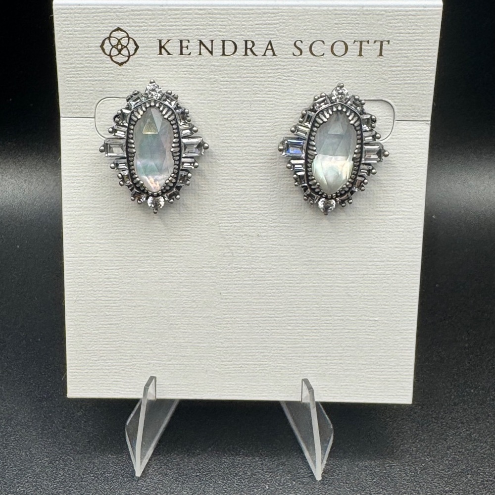 Kendra Scott Kapri Statement Stud Earrings•Bridal Collection